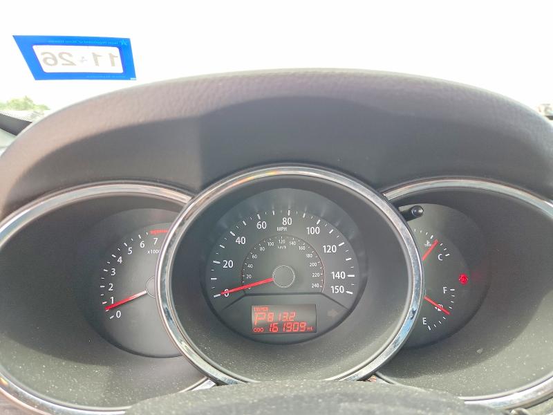 Photo 9 from auction – 2013 KIA SORENTO with VIN 5XYKT4A24DG370021