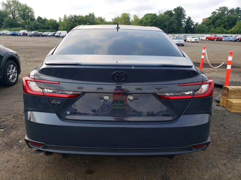 Photo 6 from auction – 2026 TOYOTA CAMRY with VIN 4T1DAACK7TU267839