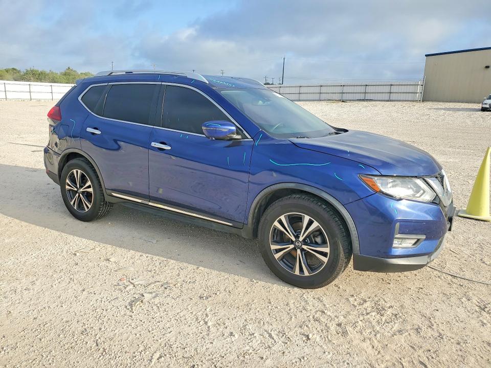 Photo 4 from auction – 2018 NISSAN ROGUE with VIN JN8AT2MT6JW458785