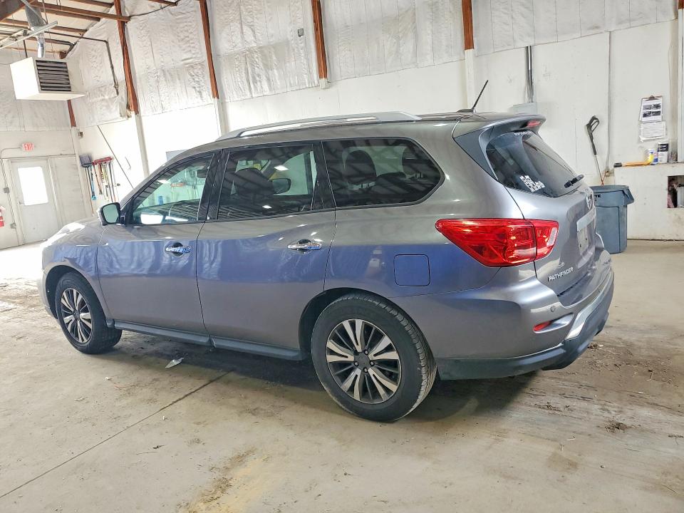 Photo 2 from auction – 2017 NISSAN PATHFINDER with VIN 5N1DR2MM1HC673885
