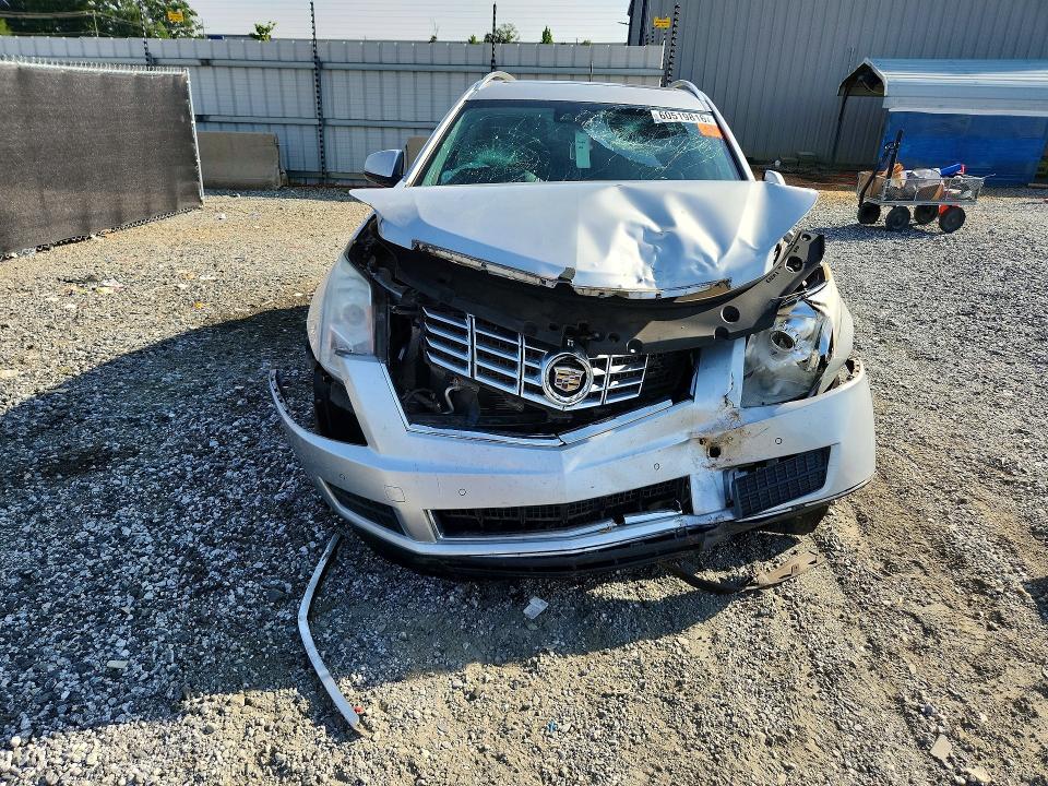 Photo 5 from auction – 2016 CADILLAC SRX with VIN 3GYFNBE30GS543517
