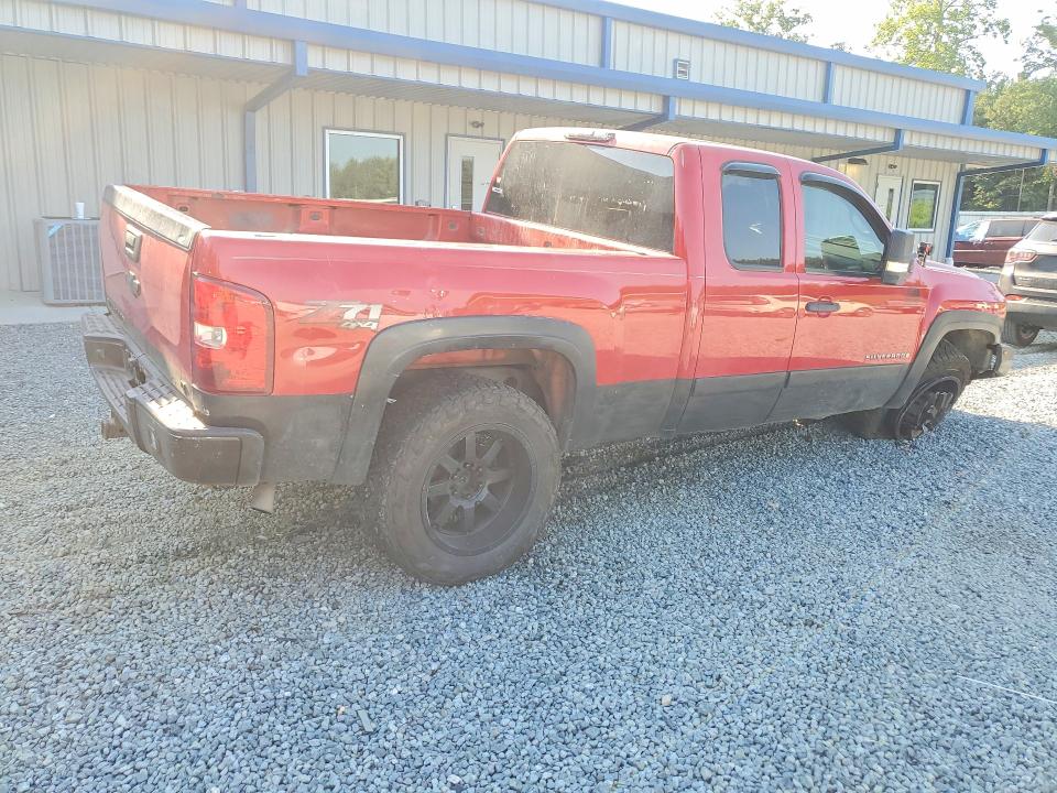 Photo 3 from auction – 2008 CHEVROLET SILVERADO with VIN 2GCEK19J181133383