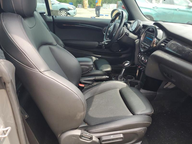 Photo 10 from auction – 2019 MINI COOPER with VIN WMWWG9C57K3E39828