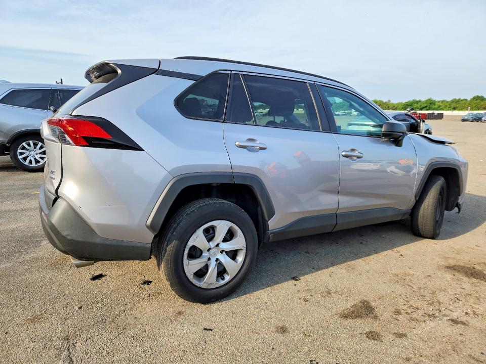 Photo 3 from auction – 2020 TOYOTA RAV4 with VIN 2T3F1RFV6LC099889