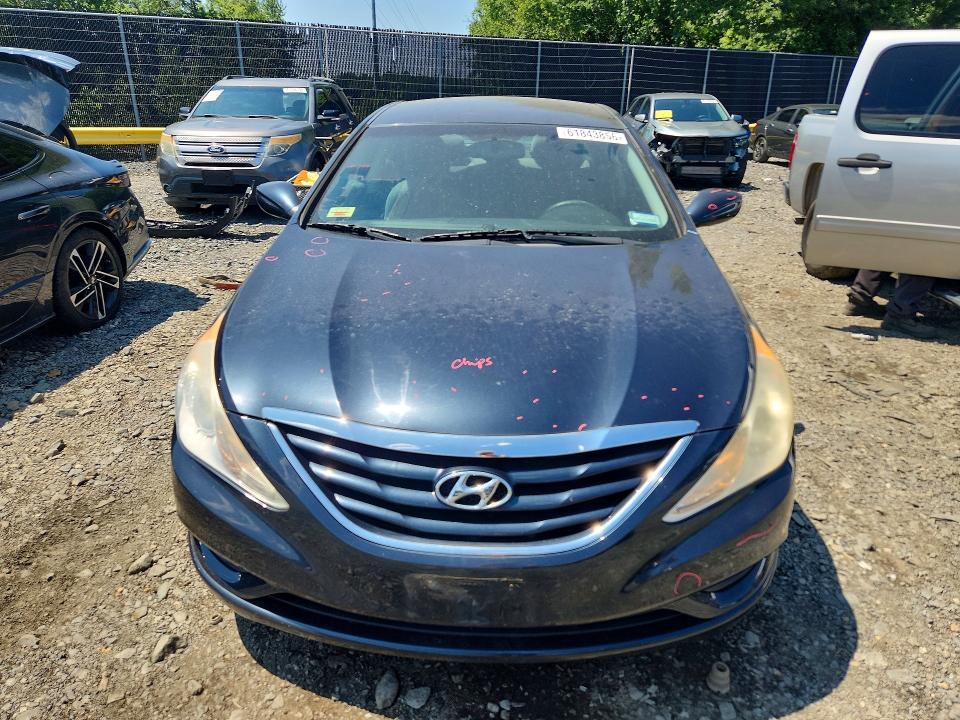 Photo 5 from auction – 2012 HYUNDAI SONATA with VIN 5NPEB4AC8CH486175