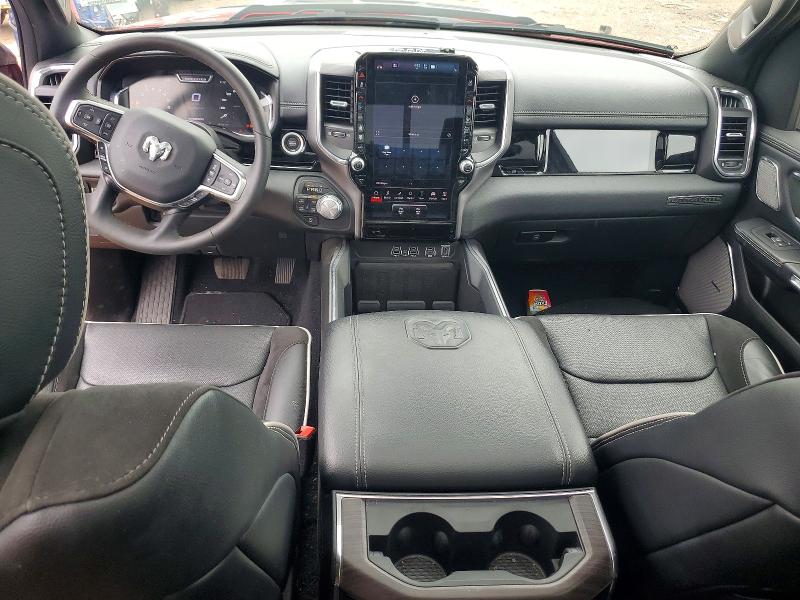 Снимка 8 от търг – 2025 RAM 1500 с VIN 1C6SRFJP7SN553433