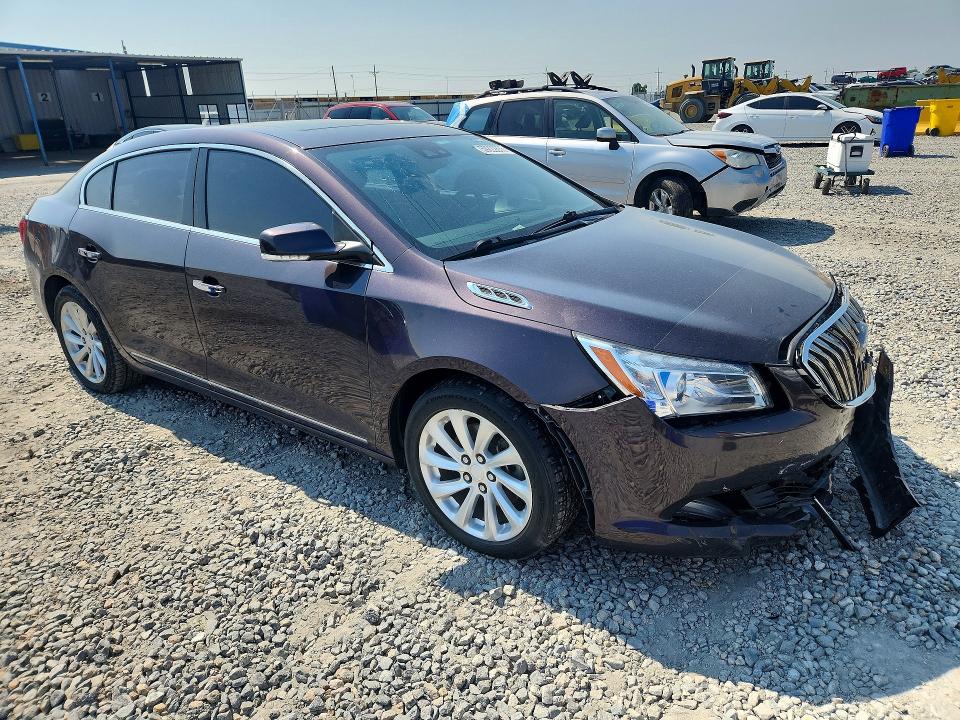 Photo 4 from auction – 2015 BUICK LACROSSE with VIN 1G4GB5G33FF269455