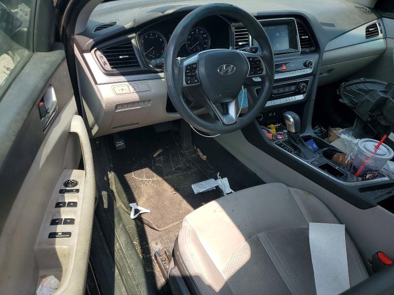 Photo 8 from auction – 2019 HYUNDAI SONATA with VIN 5NPE24AF8KH784444