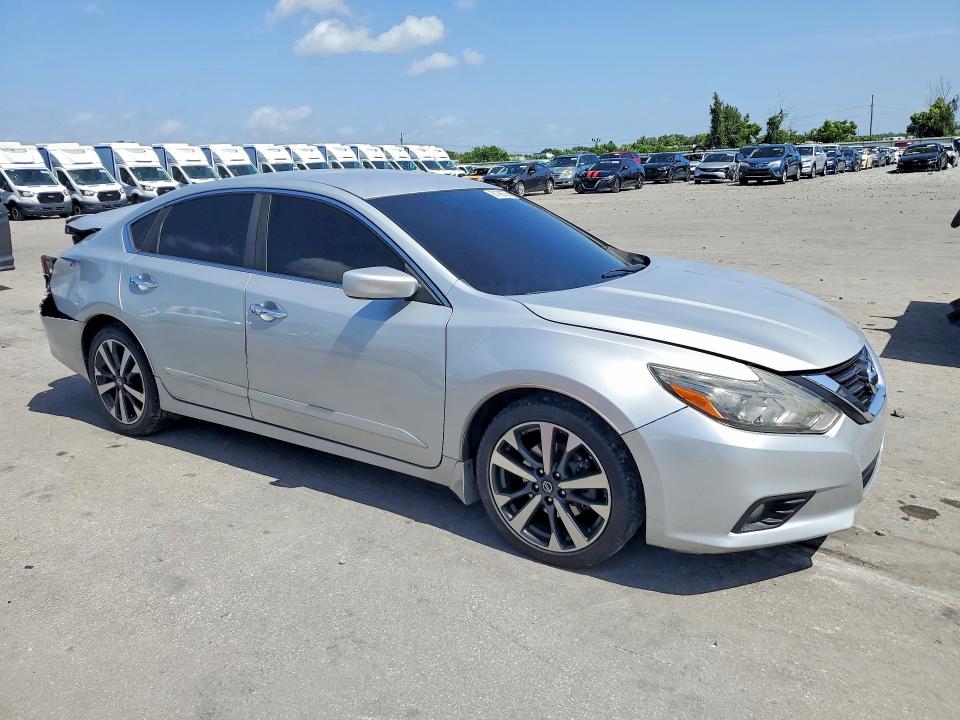 Снимка 4 от търг – 2017 NISSAN ALTIMA с VIN 1N4AL3AP8HC275155