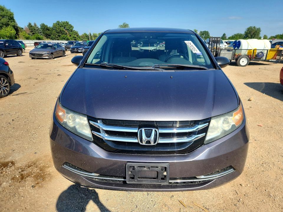 Photo 5 from auction – 2015 HONDA ODYSSEY with VIN 5FNRL5H28FB106949