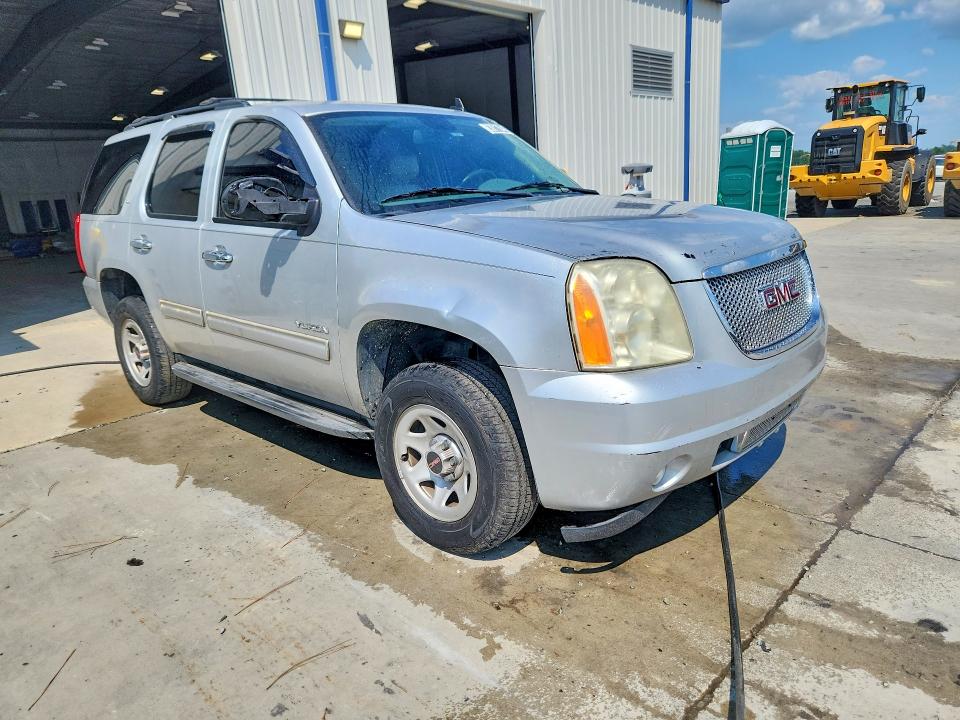 Photo 4 from auction – 2014 GMC YUKON with VIN 1GKS1CE06ER247756