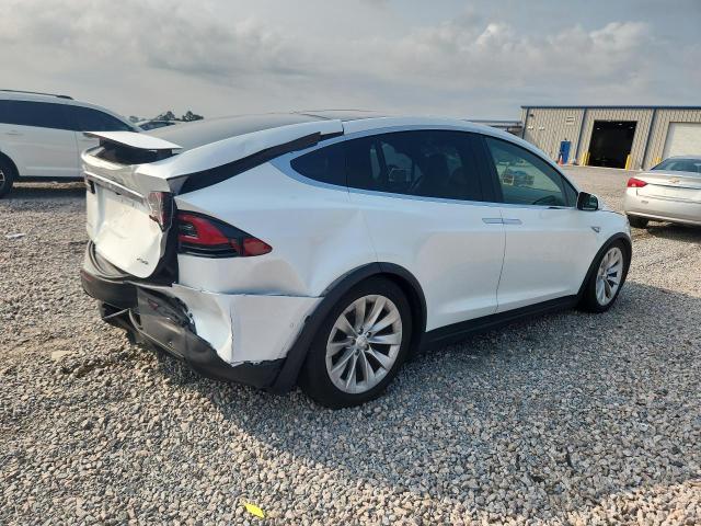 Photo 3 from auction – 2016 TESLA MODEL X with VIN 5YJXCBE25GF008828