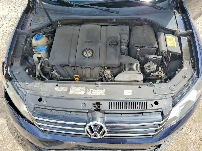 Photo 11 from auction – 2013 VOLKSWAGEN PASSAT with VIN 1VWBH7A38DC140401