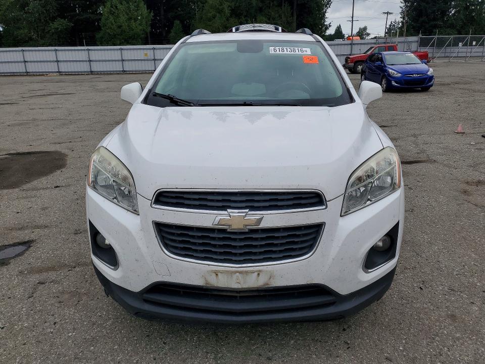 Photo 5 from auction – 2015 CHEVROLET TRAX with VIN 3GNCJTSB4FL197350