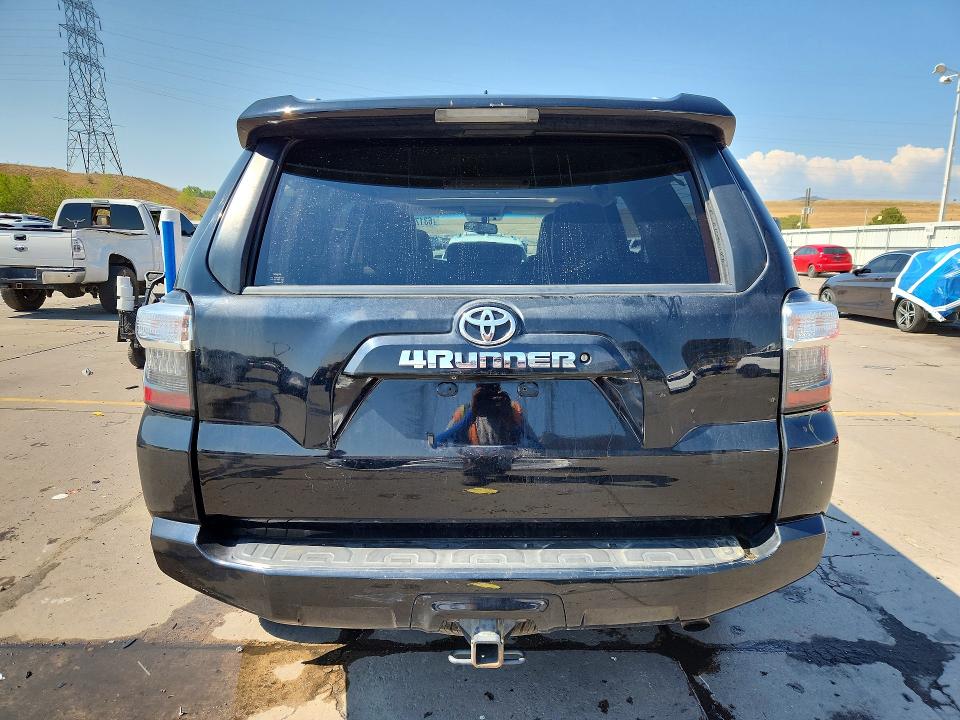 Foto 6 de la subasta – 2016 TOYOTA 4RUNNER con VIN JTEBU5JR7G5342772