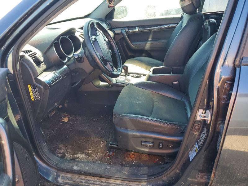 Photo 7 from auction – 2011 KIA SORENTO with VIN 5XYKUDA27BG062805