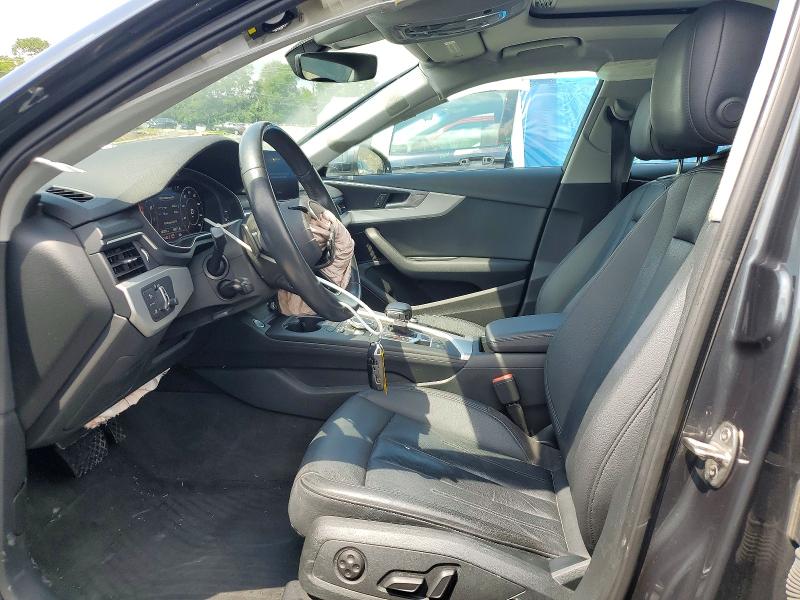 Photo 7 from auction – 2017 AUDI A4 with VIN WAUENAF44HN009240