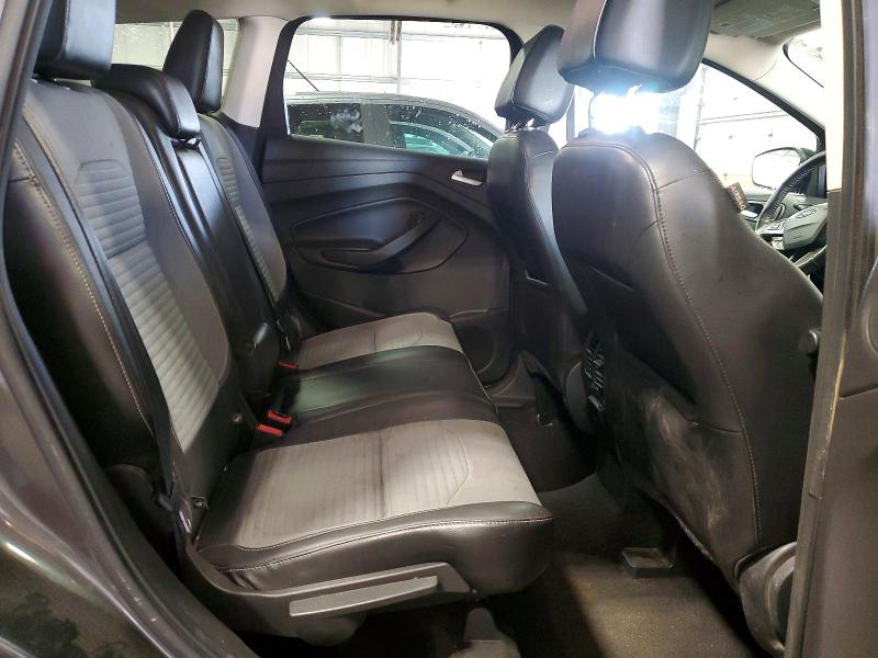 Photo 10 from auction – 2017 FORD ESCAPE with VIN 1FMCU9G92HUE47245