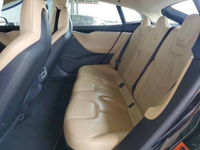 Photo 10 from auction – 2014 TESLA MODEL S with VIN 5YJSA1H18EFP35648
