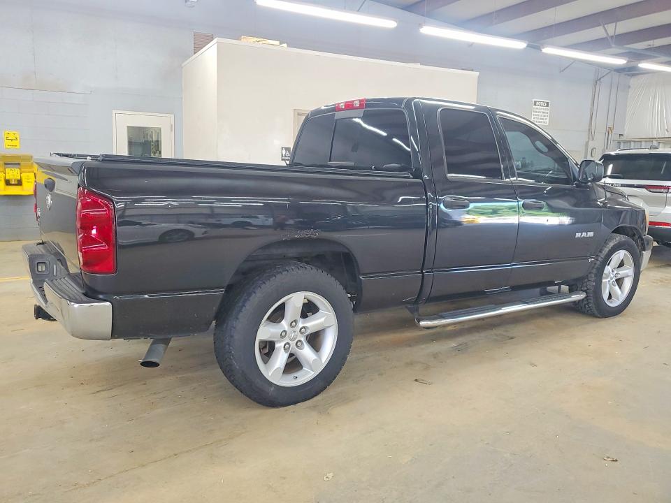 Photo 3 from auction – 2008 DODGE RAM 1500 with VIN 1D7HA18N58J240467
