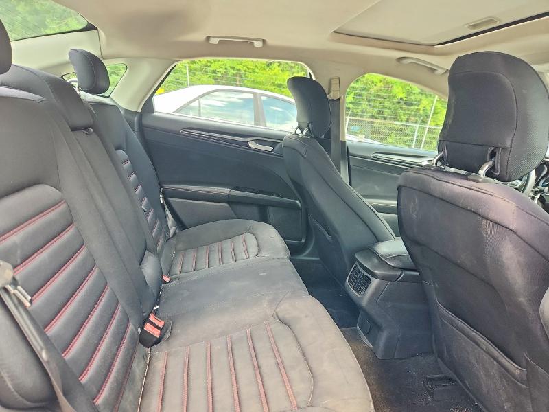 Photo 10 from auction – 2014 FORD FUSION with VIN 3FA6P0HD1ER162083