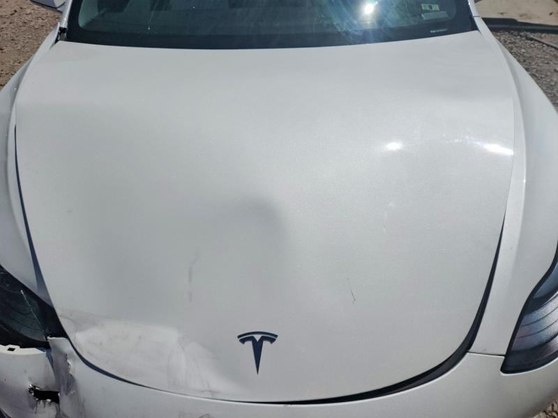 Photo 11 from auction – 2019 TESLA MODEL 3 with VIN 5YJ3E1EB5KF494911