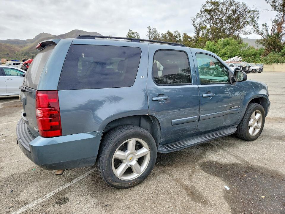 Photo 3 from auction – 2008 CHEVROLET TAHOE with VIN 1GNFC13048R257308