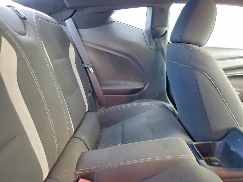 Photo 10 from auction – 2018 CHEVROLET CAMARO with VIN 1G1FB1RX4J0106228