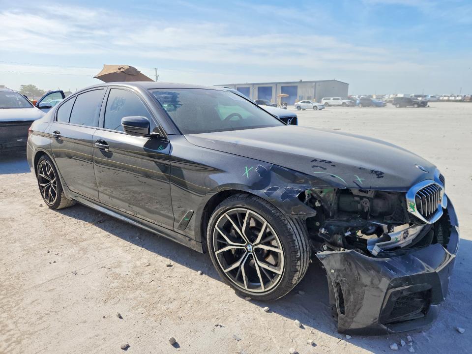 Снимка 4 от търг – 2021 BMW 530 с VIN WBA53BH07MWX22238