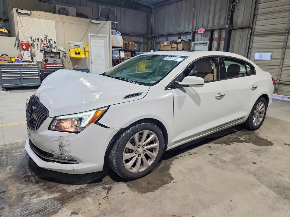 BUICK LACROSSE 2016 with VIN 1G4GB5G34GF232447 - Photo from auction