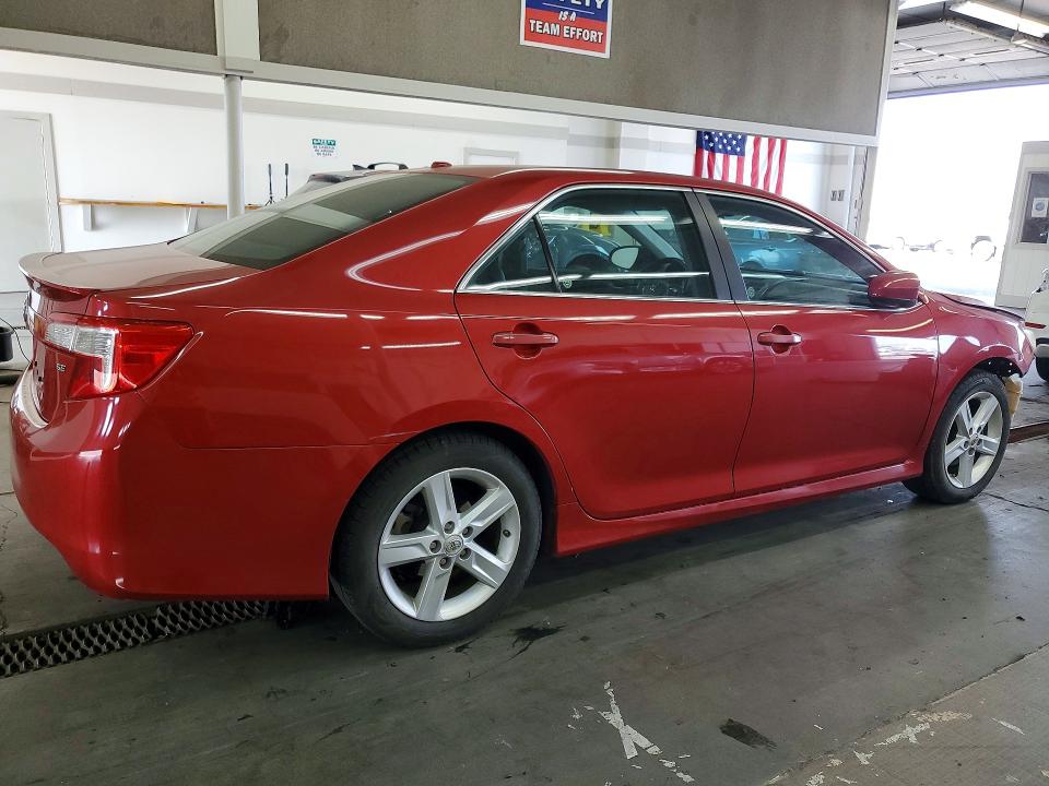 Photo 3 from auction – 2012 TOYOTA CAMRY with VIN 4T1BF1FK1CU595844