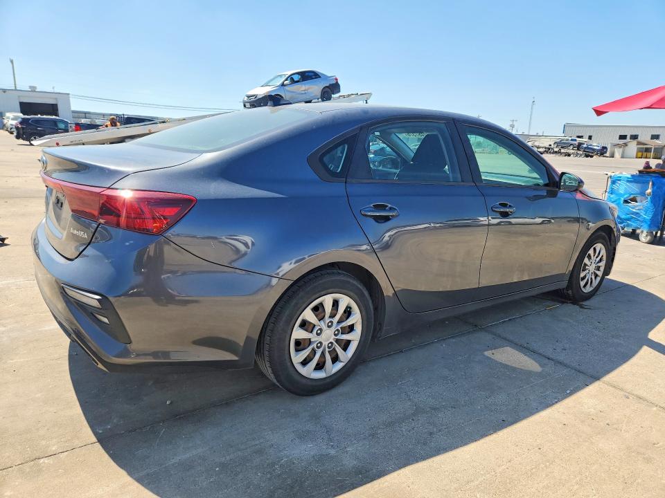 Photo 3 from auction – 2020 KIA FORTE with VIN 3KPF24AD7LE191148