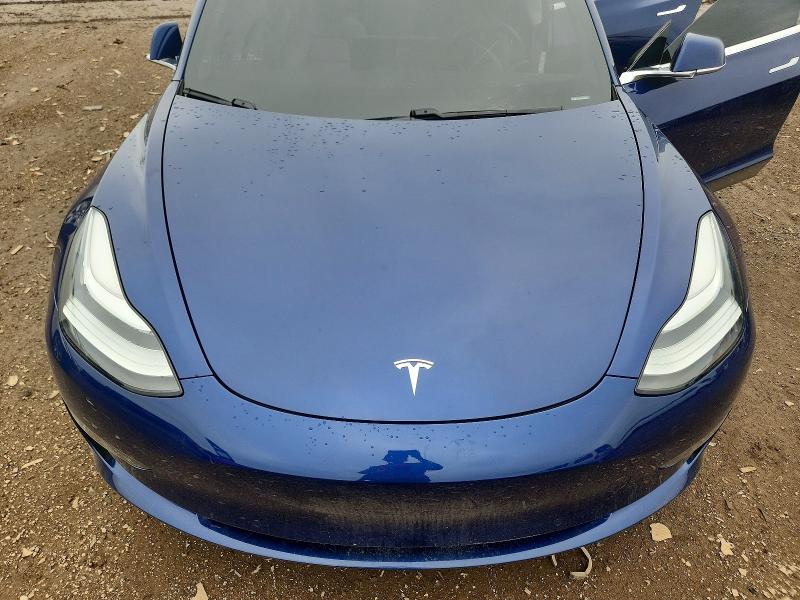 صورة رقم 11 من المزاد - 2018 TESLA MODEL 3 مع VIN 5YJ3E1EAXJF019518