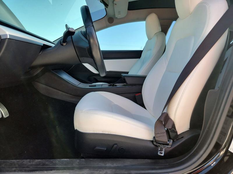 Photo 7 from auction – 2018 TESLA MODEL 3 with VIN 5YJ3E1EB6JF074041