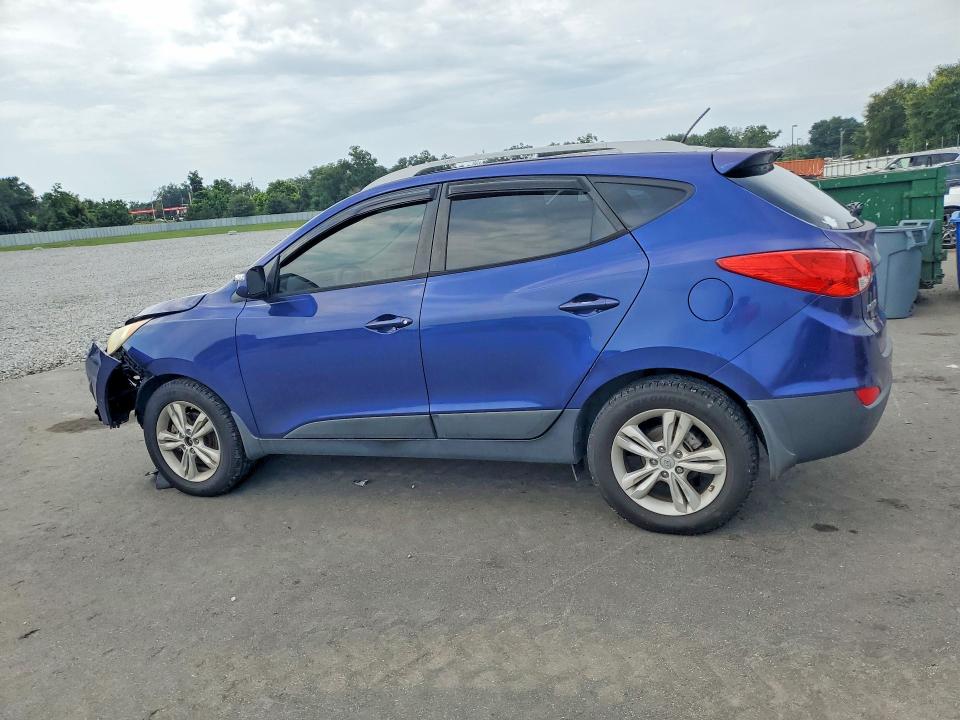 Photo 2 from auction – 2012 HYUNDAI TUCSON with VIN KM8JU3AC7CU523804