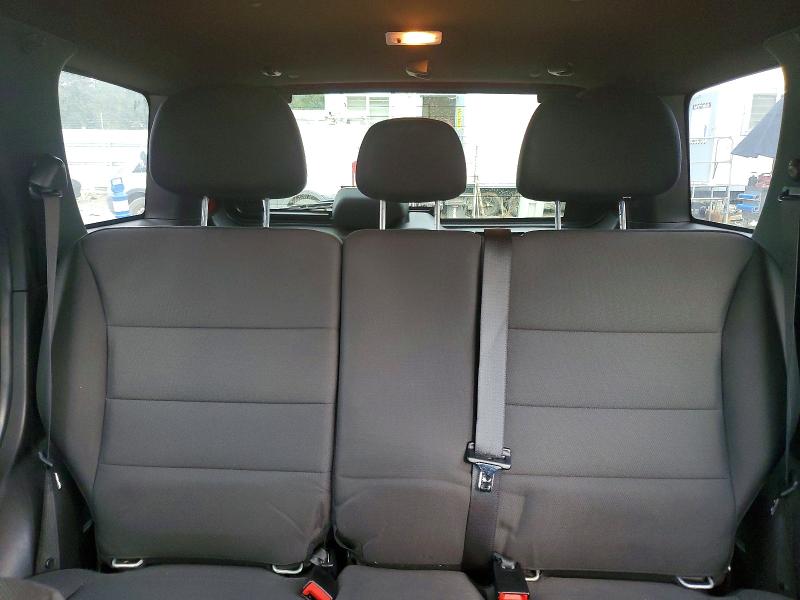 Photo 10 from auction – 2012 FORD ESCAPE with VIN 1FMCU0DG4CKB73260