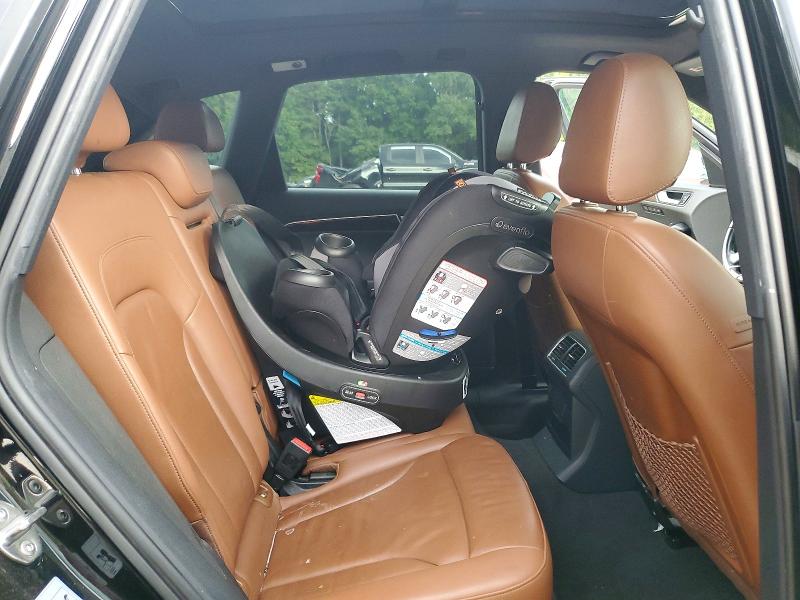 Photo 10 from auction – 2011 AUDI Q5 with VIN WA1LFBFP7BA100812