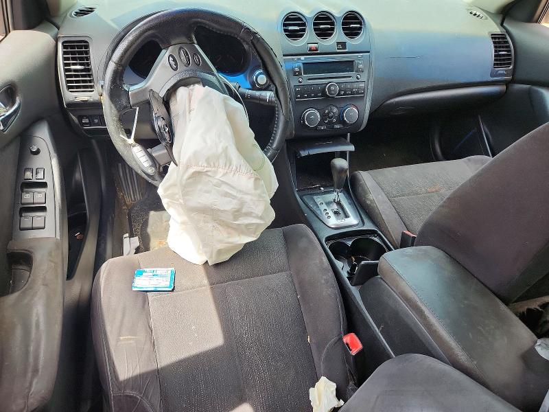 Photo 8 from auction – 2010 NISSAN ALTIMA with VIN 1N4AL2AP3AC180177