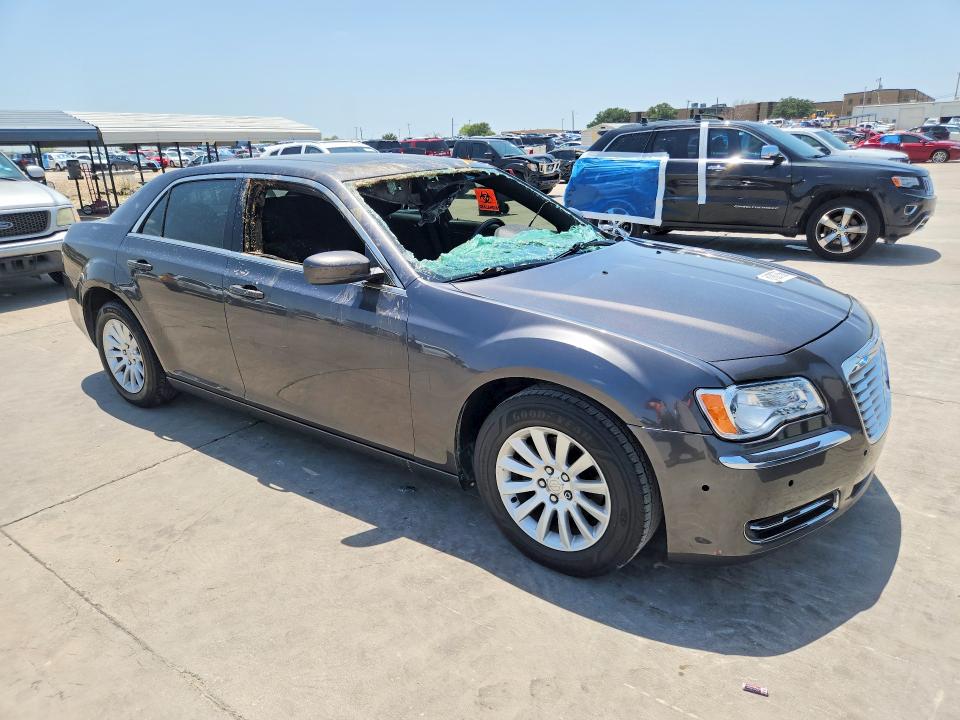 Photo 4 from auction – 2014 CHRYSLER 300 with VIN 2C3CCAAG0EH376193