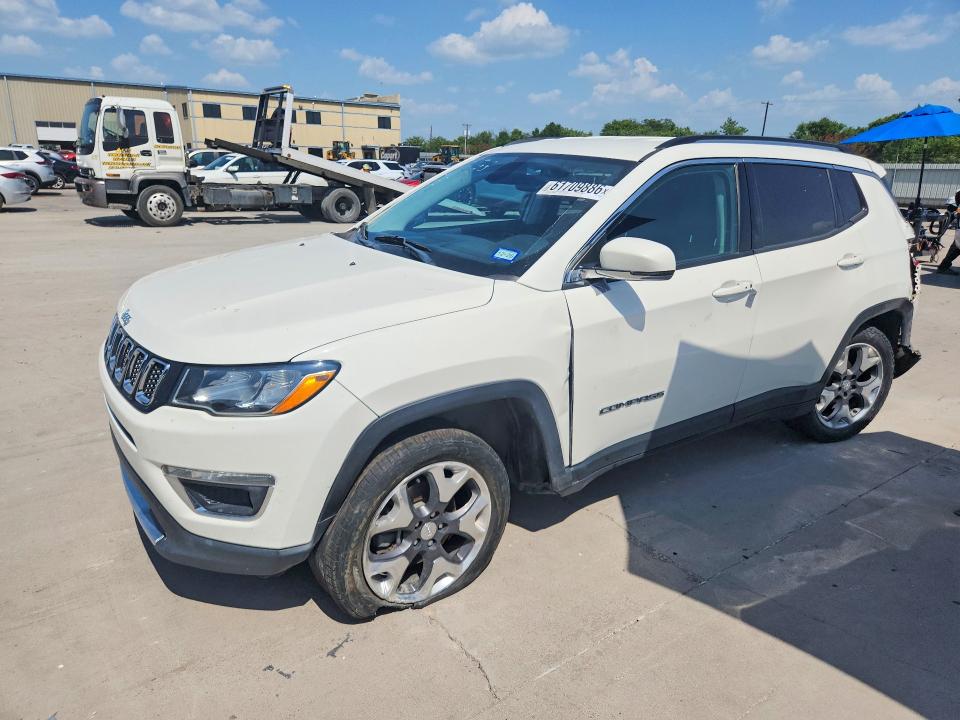 JEEP COMPASS 2019 with VIN 3C4NJCCB5KT679903 - Photo from auction