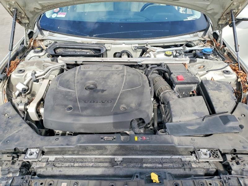 Photo 11 from auction – 2019 VOLVO S60 with VIN 7JRA22TK4KG013112