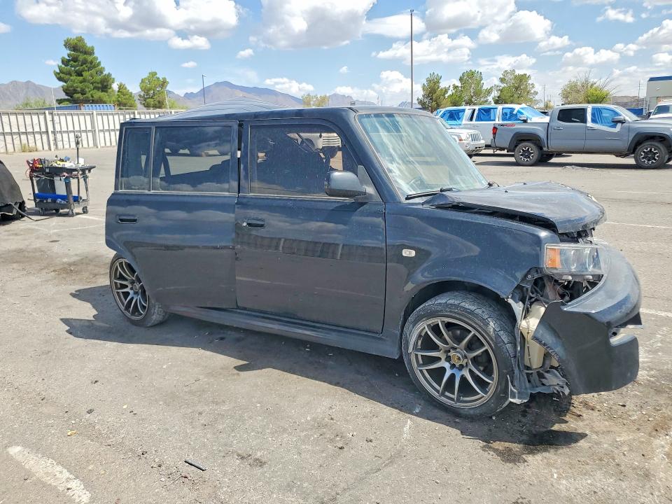 Photo 4 from auction – 2006 SCION XB with VIN JTLKT324X64115308