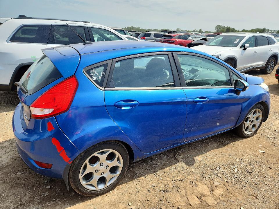 Photo 3 from auction – 2011 FORD FIESTA with VIN 3FADP4FJ1BM176890