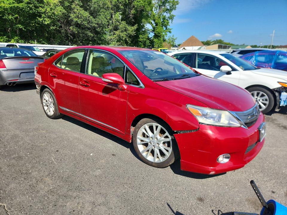 Photo 4 from auction – 2010 LEXUS HS with VIN JTHBB1BA0A2006318