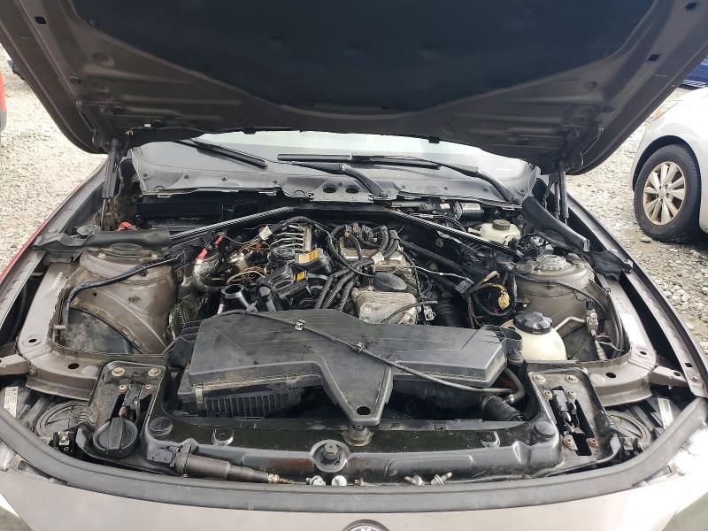 Photo 11 from auction – 2013 BMW 328 with VIN WBA3B3C54DF530326