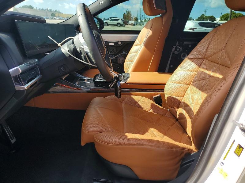 Photo 7 from auction – 2023 BMW 740 with VIN WBA23EH01PCM76152