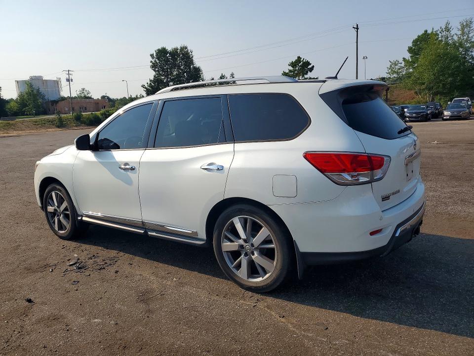 Photo 2 from auction – 2015 NISSAN PATHFINDER with VIN 5N1AR2MN8FC630234
