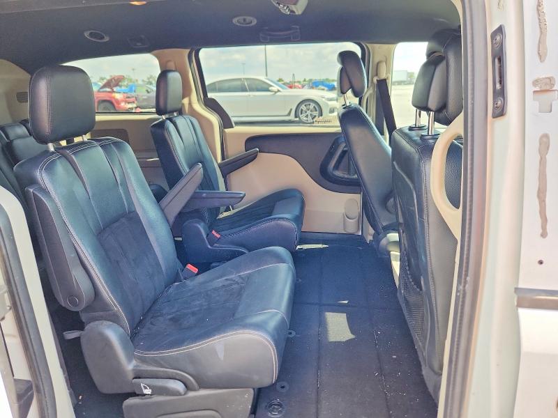 Photo 11 from auction – 2017 DODGE GRAND CARAVAN with VIN 2C4RDGCG6HR595953