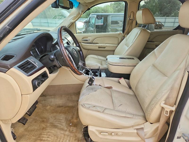 Photo 7 from auction – 2007 CADILLAC ESCALADE with VIN 1GYFK63837R384400