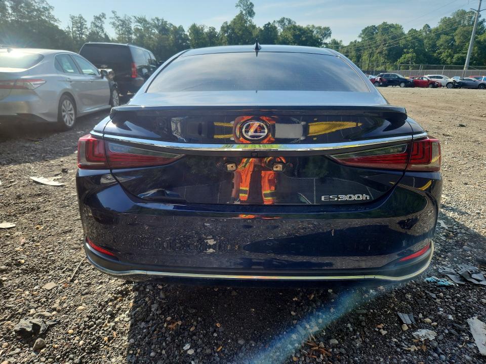 Фото 6 с аукциона – 2021 LEXUS ES с VIN 58ADA1C1XMU001541
